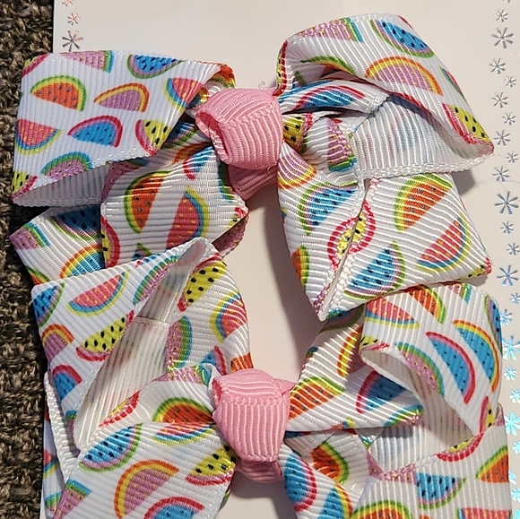 Hair Clips - Picture 3 of 3